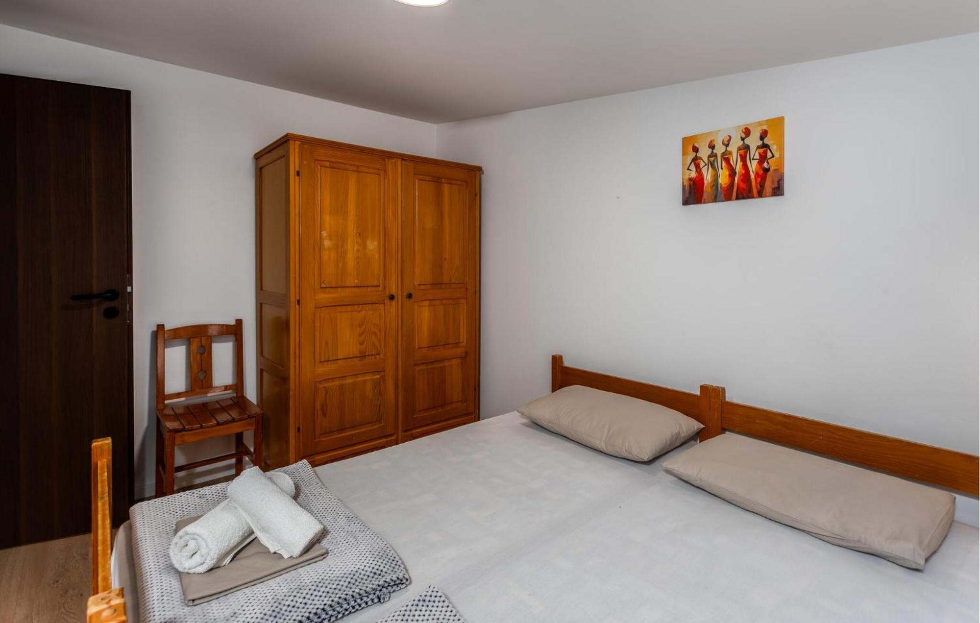 Cozy Apartment In Novi Vinodolski With Kitchen Экстерьер фото