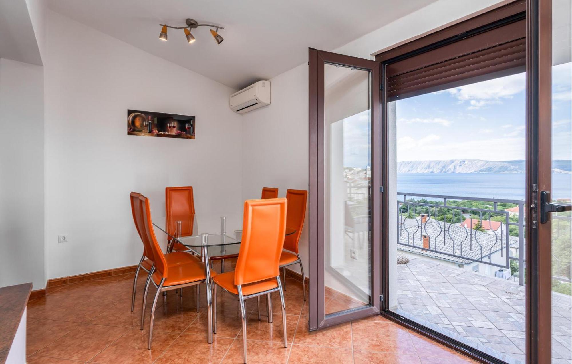 Cozy Apartment In Novi Vinodolski With Kitchen Экстерьер фото